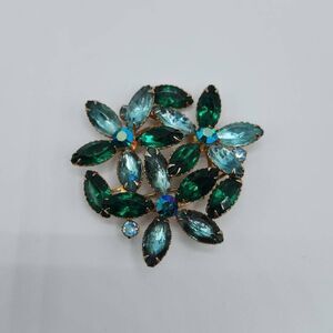 Vintage Unsigned Gold-tone Floral Cluster Rhinestone AB Brooch Blue Green OS